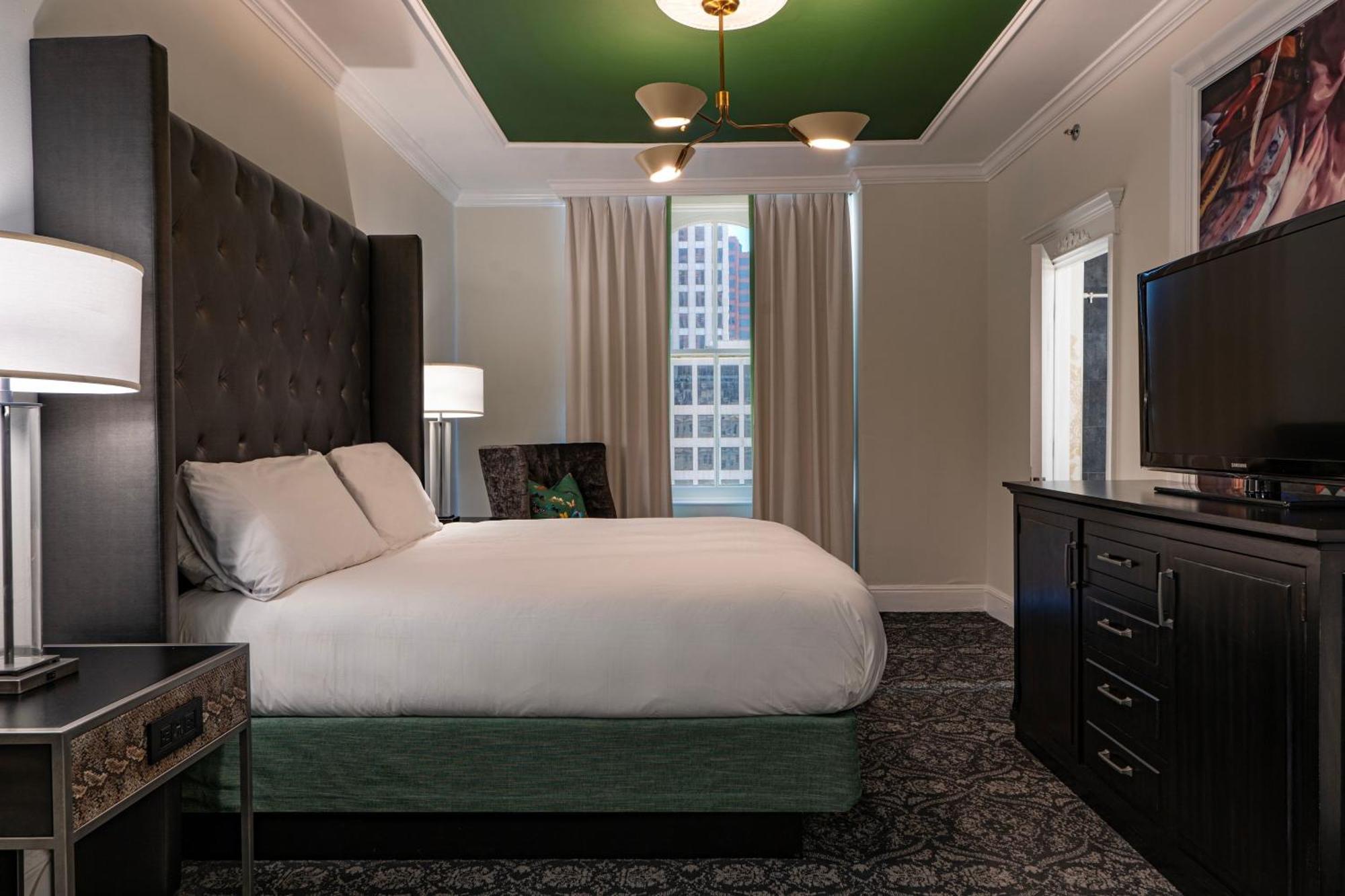 Hotel Le Pavillon